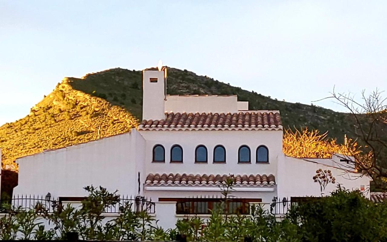 Luxury Villa On El Valle Golf Resort, Sauna, Hot Tub, Heated Pool. Banos y Mendigo Luaran gambar