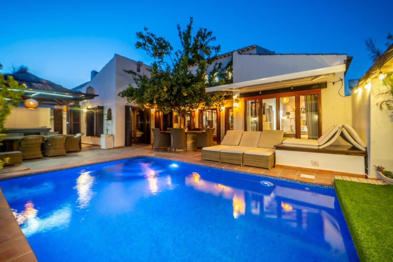 Luxury Villa On El Valle Golf Resort, Sauna, Hot Tub, Heated Pool. Banos y Mendigo Luaran gambar