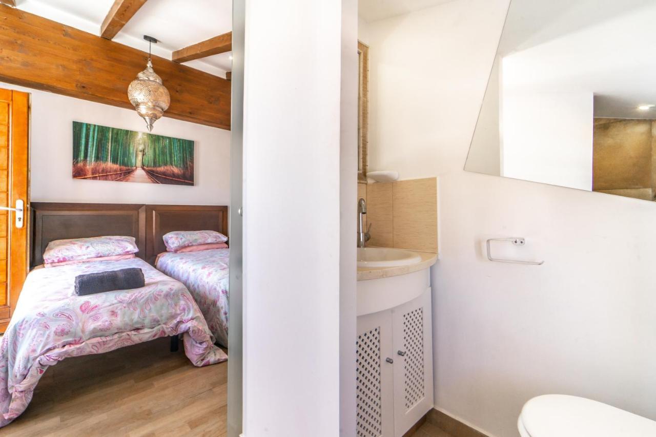 Luxury Villa On El Valle Golf Resort, Sauna, Hot Tub, Heated Pool. Banos y Mendigo Luaran gambar