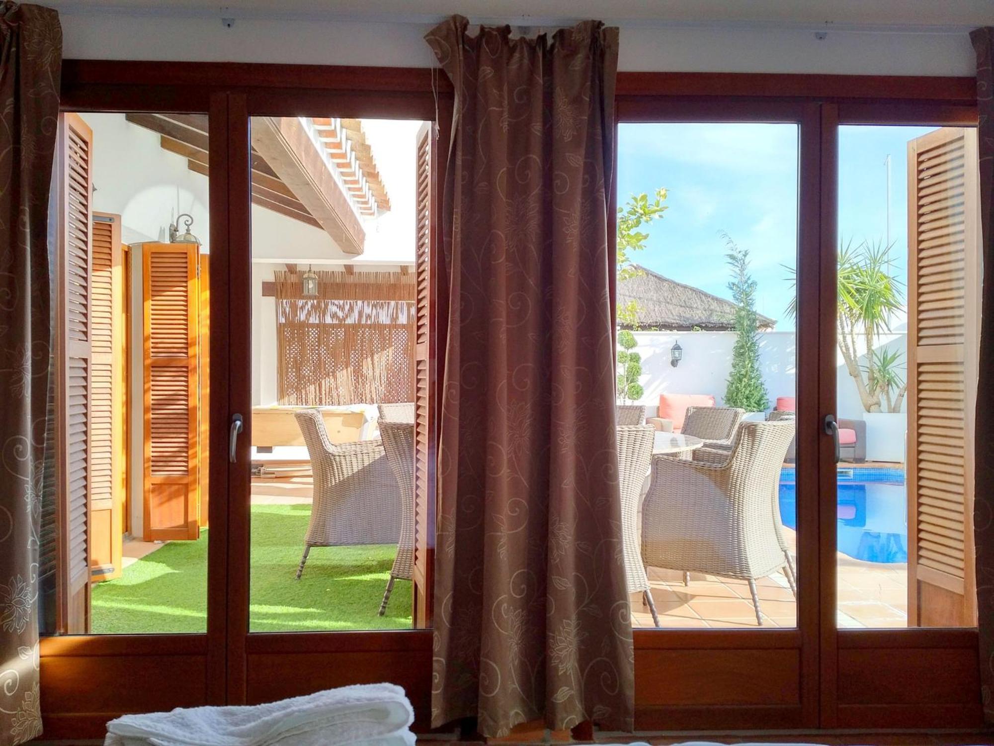 Luxury Villa On El Valle Golf Resort, Sauna, Hot Tub, Heated Pool. Banos y Mendigo Luaran gambar